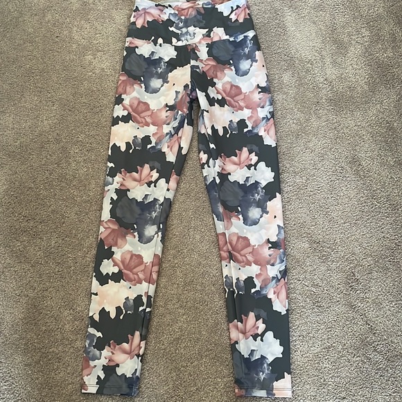 Bundle 3 pair workout Leggings - Picture 6 of 13